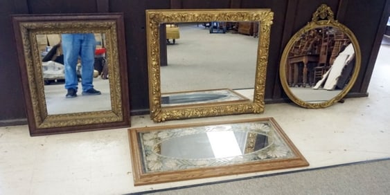 ASSORTED HANGING MIRRORS