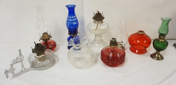 GROUP OF ASSORTED KEROSENE LAMPS