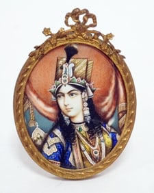 HAND PAINTED IMAGE OF INDIAN EMPRESS