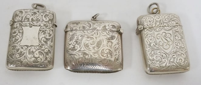REPOUSSE STERLING MATCH SAFES