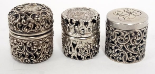 STERLING THIMBLE HOLDER AND THIMBLE