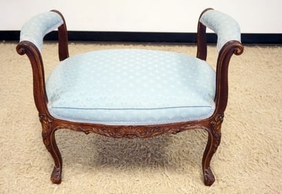 CAARVED UPHOLSTERED BENCH