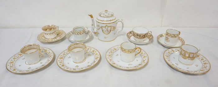 GROUP OF ASSORTED ANTIQUE FRENCH PORCELAIN