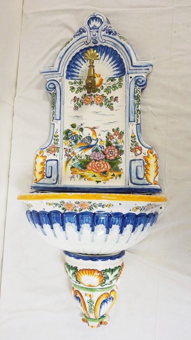 CONTEMPORARY FRENCH FAIENCE LAVABO (1 of 4)