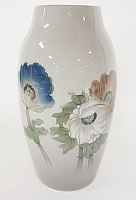 BING & GRONDAHL PORCELAIN FLORAL VASE