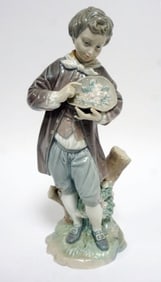 LLADRO PORCELAIN FIGURE