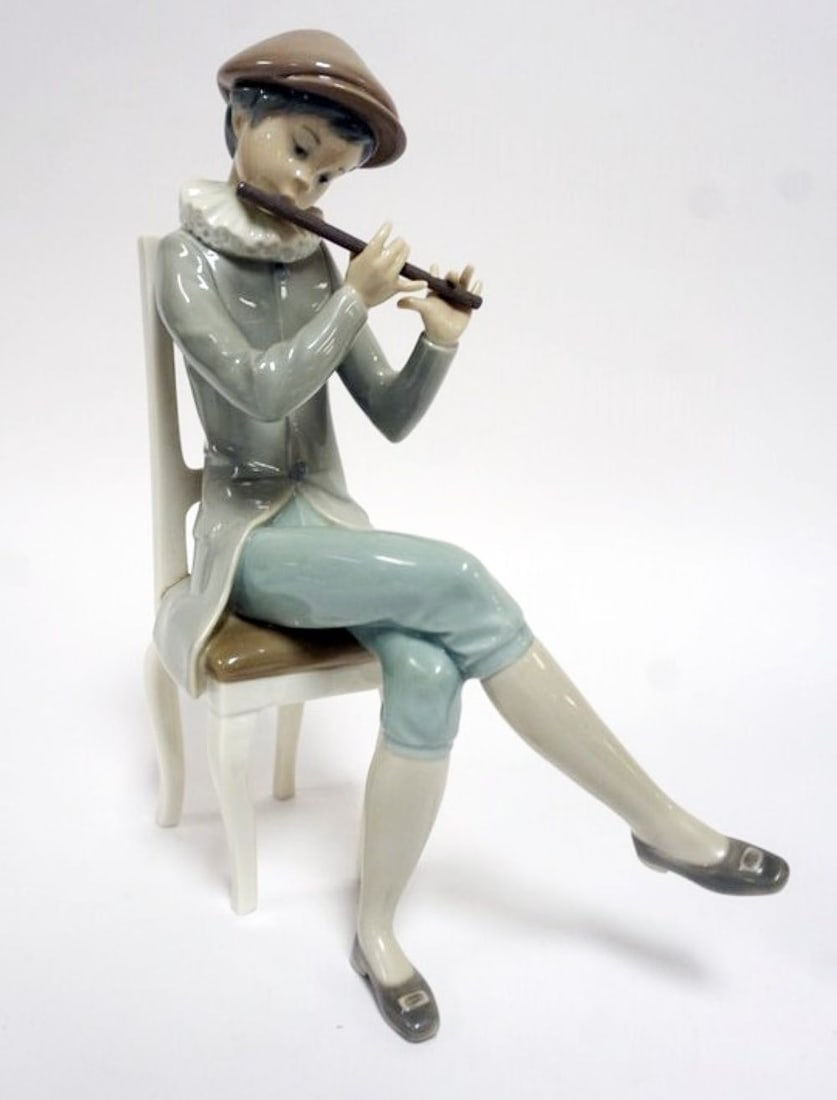 LLADRO PORCELAIN FIGURE (1 of 6)
