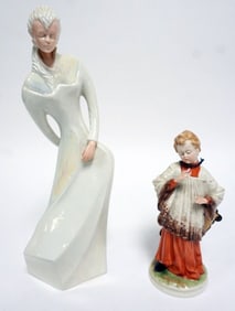 2 VINTAGE GALOSS FIGURINES