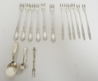 GROUP OF ASSORTED SILVER PLATE SPOONS AND FORKS