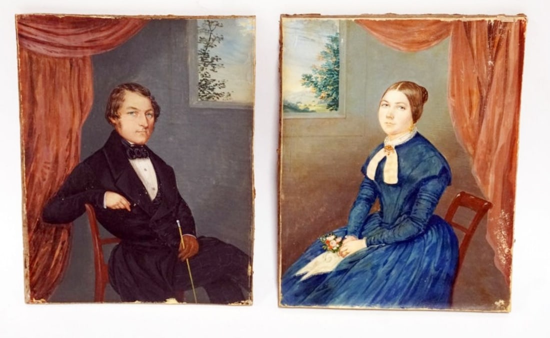 ANTIQUE ANCESTRAL PAINTINGS ON BOARD: 2 ANTIQUE ANCESTRAL PAINTINGS ON BOARD, EACH APPROXIMATELY 5 1/4 IN X 6 1/2 IN