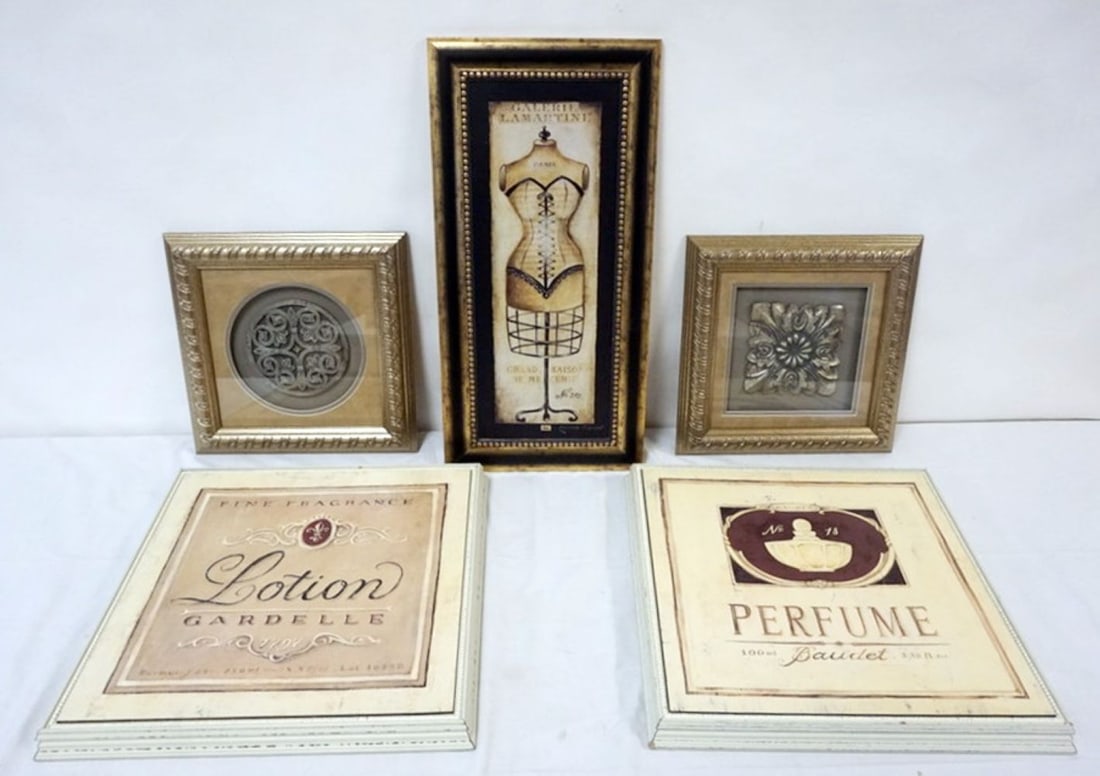 ASSORTED DECORATIVE WALL HANGINGS (1 of 3)