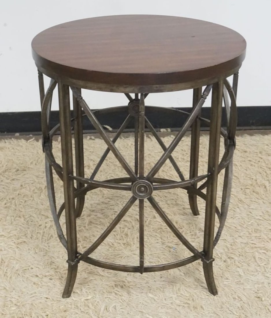 LAMP TABLE: ROUND WOOD TOP LAMP TABLE ON METAL BASE, APPROXIMATELY 20 IN X 25 IN H