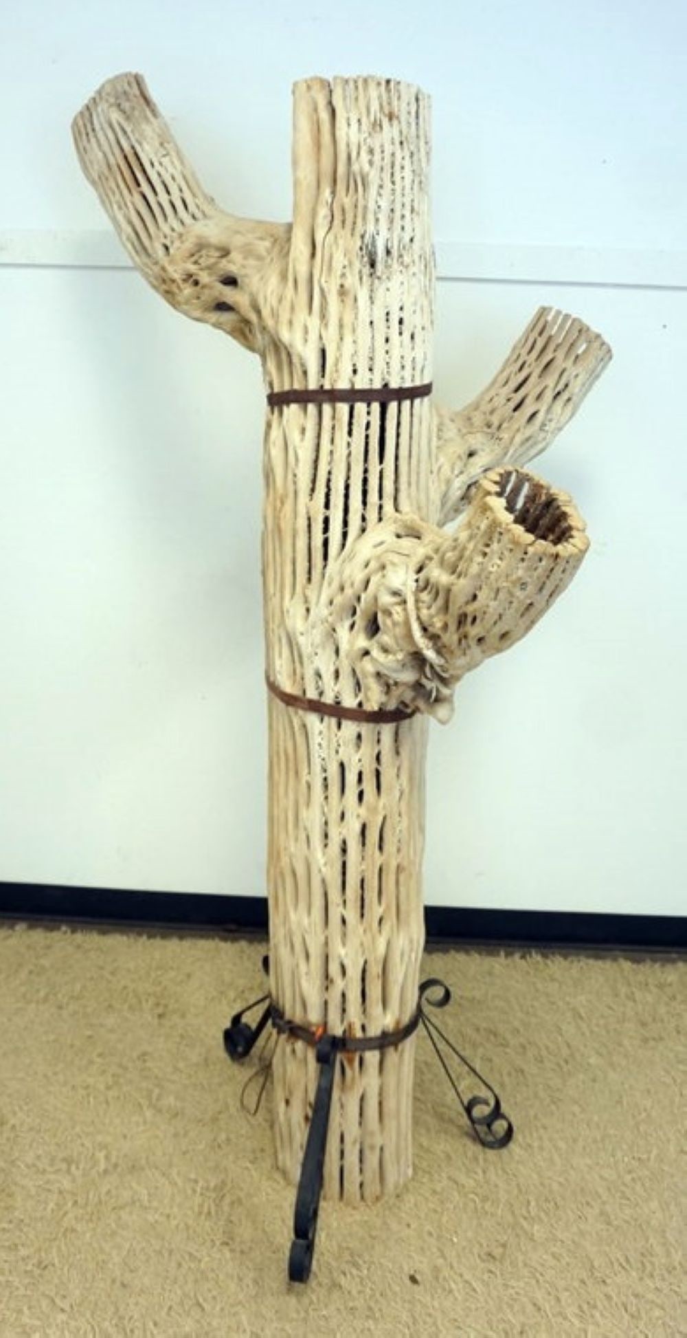 CATCUS FLOOR LAMP: CATUS FLOOR LAMP, APPROXIMATELY 58 IN X 85 IN H