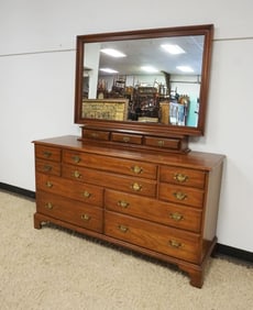 HENKEL HARRIS VIRGINIA GALLERIERS  CHEST