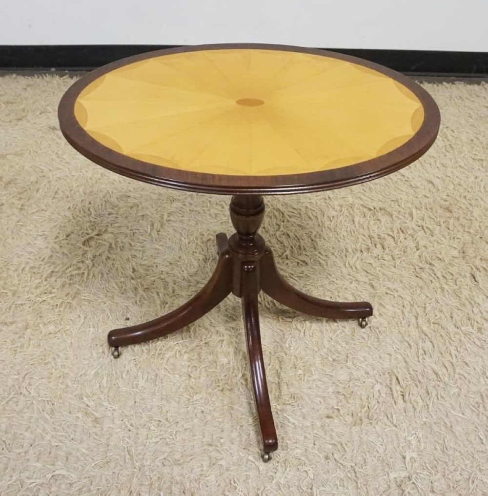 MAHOGANY INLAID STAND: MAHOGANY INLAID TOP STAND, APPROXIMATELY 24 IN X 18 IN X 23 IN H