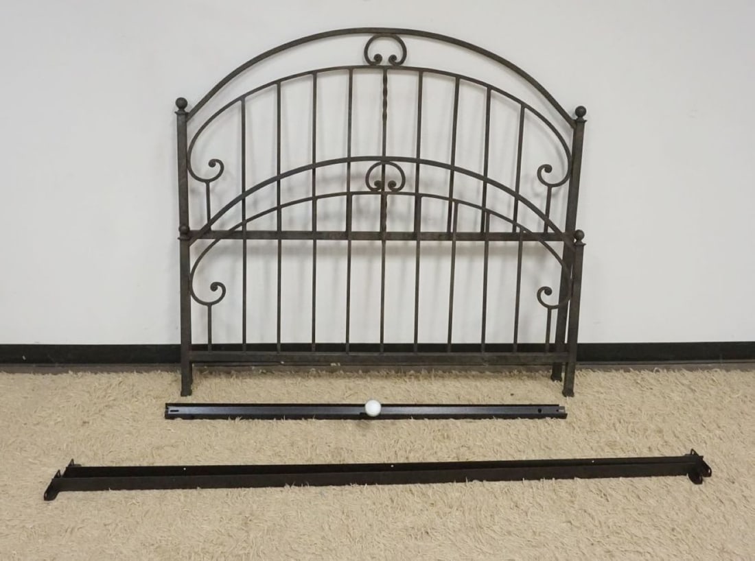 FANCY WROUGHT METAL BED (1 of 1)