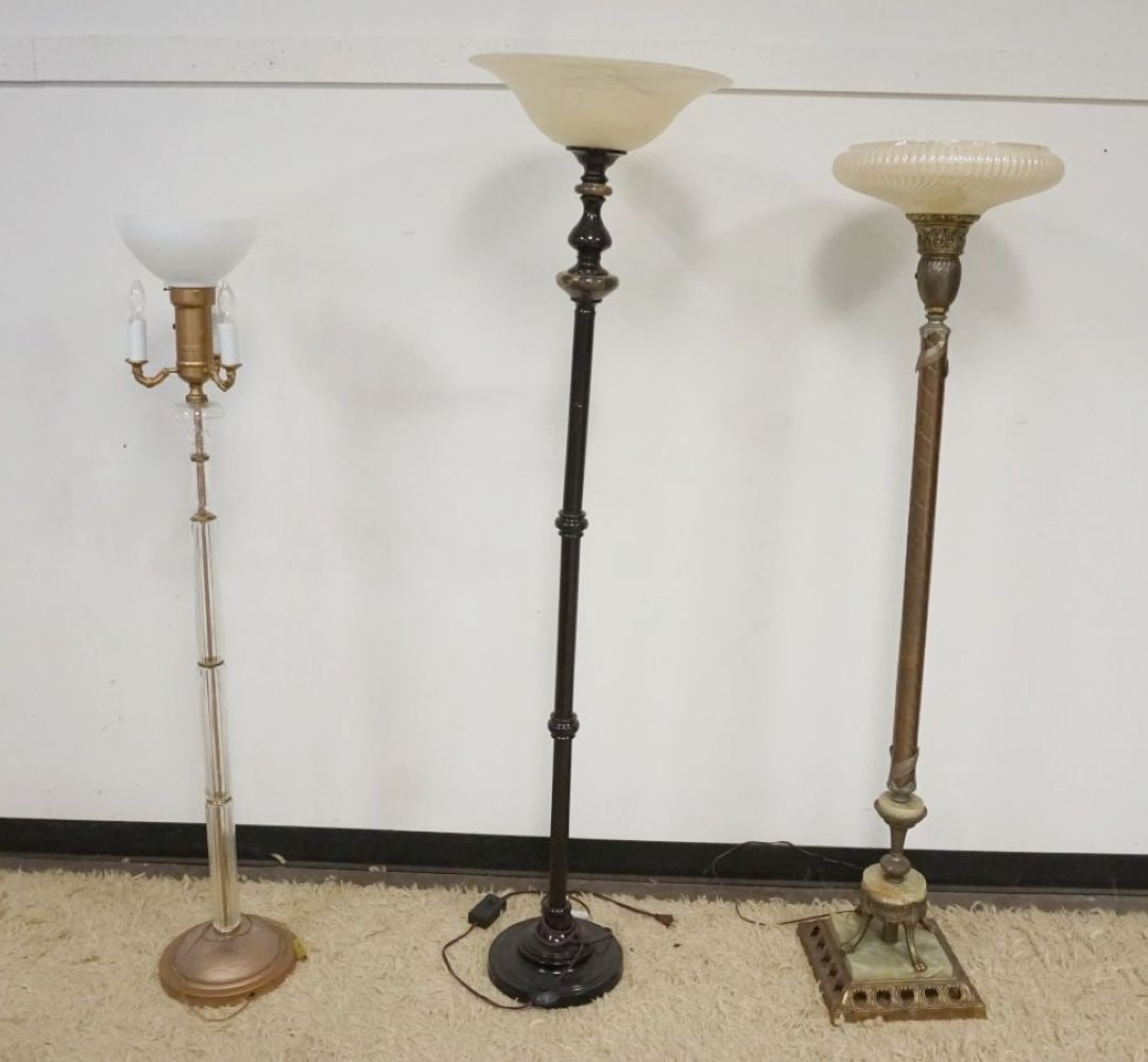 FLOOR LAMPS (1 of 3)