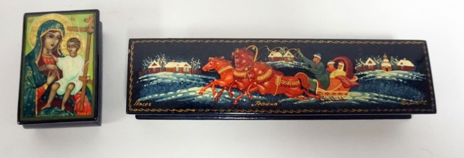 RUSSIAN LACQUERED BOXES: RUSSIAN LACQUERED BOXES, LARGEST APPROXIMATELY 6 1/2 IN X 1 1/2 IN X 1 IN H
