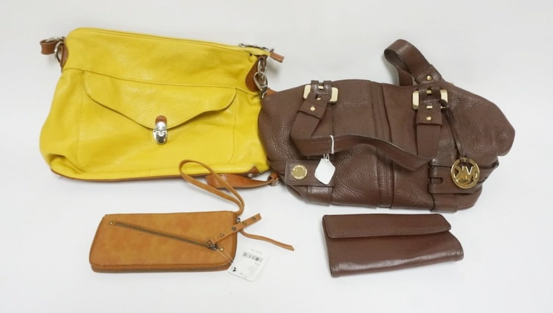 MICHAEL KORS AND VALENTINA PURSES AND WALLET: MICHAEL KORS BAG WITH MATCHING WALLET, VALENTINA BAG INTERIOR RIPPED AT SEAM AND NEW WITH TAGS WALLET