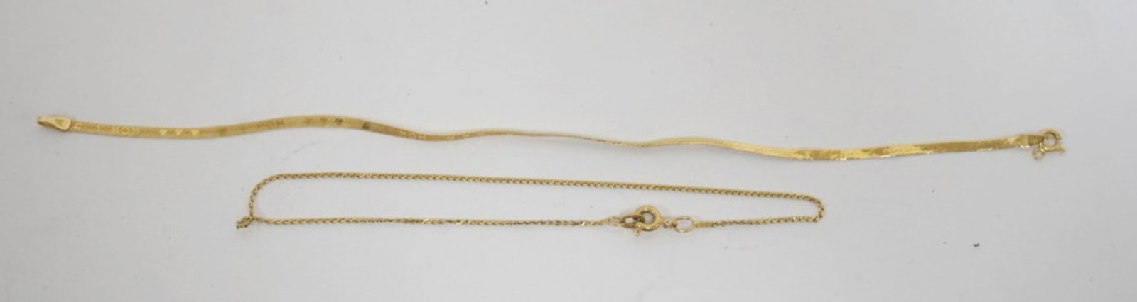14K GOLD LADIES BRACELETS: 2 14K GOLD LADIES BRACELETS, APPROXIMATELY 7 1/2 IN L 1.41 DWT