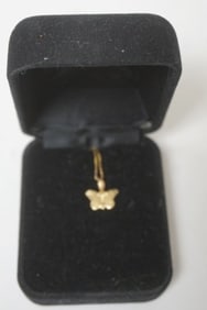 14K LADIES BUTTERFLY NECKLACE