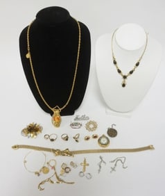 ASSORTED LADIES JEWELRY