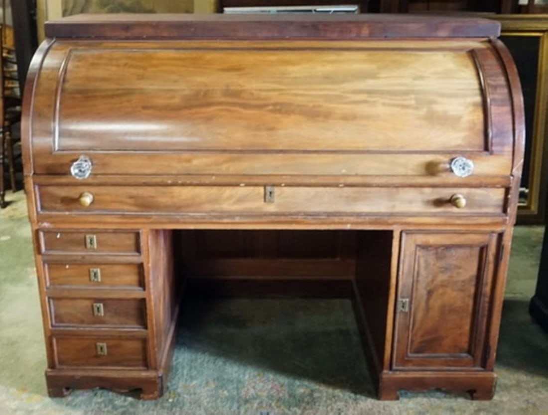 ANTIQUE MAHOGANY CYLINDER DESK: ANTIQUE MAHOGANY CYLINDER DESK, APPROXIMATELY 57 IN X 28 IN X 46 IN H