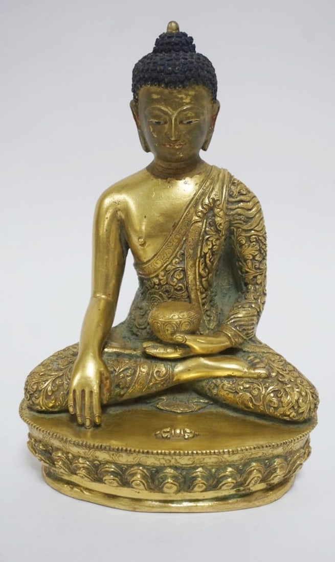 GILT METAL BUDDHA FIGURE: GILT METAL BUDDHA FIGURE, APPROXIMATELY 9 IN HIGH