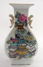 ASIAN PORCELAIN VASE
