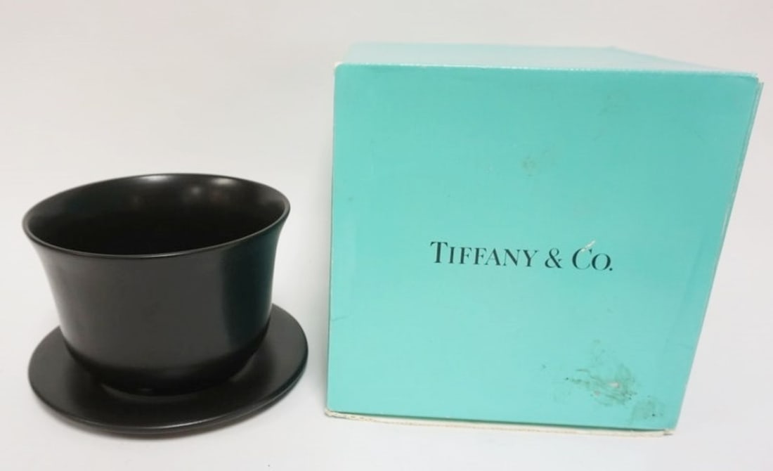 TIFFANY & COMPANY ELSA PERETTI BLACK FLOWER POT: TIFFANY & COMPANY ELSA PERETTI BLACK FLOWER POT