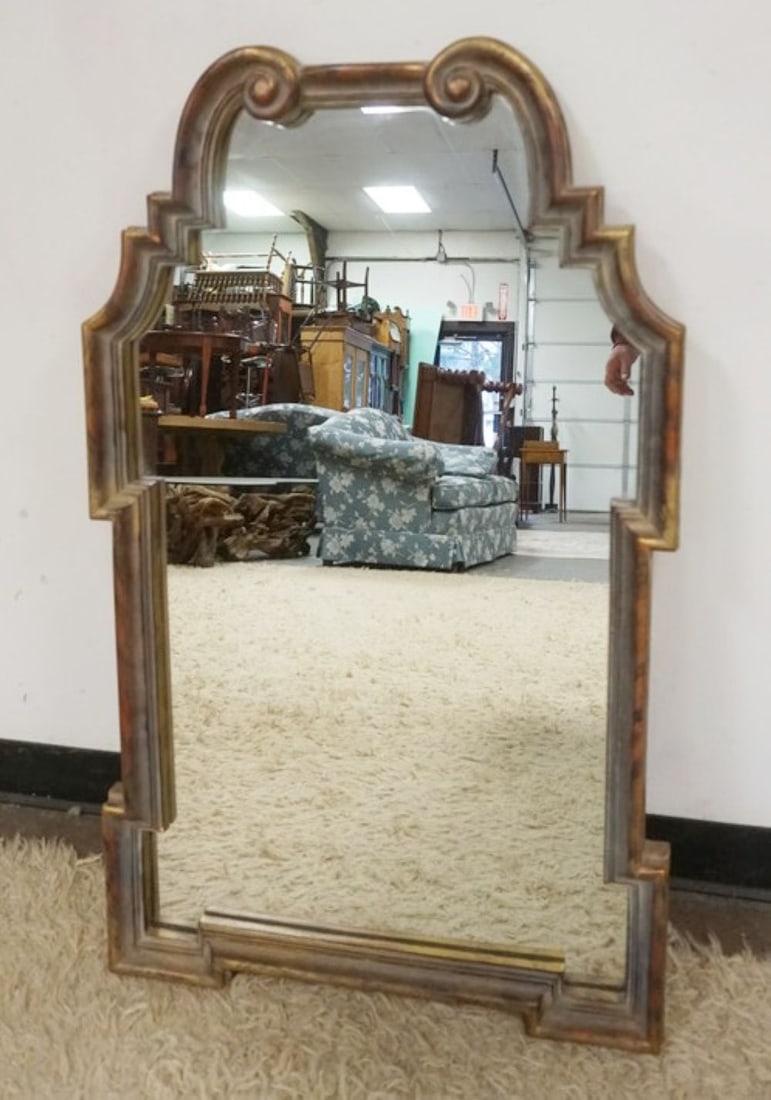 HANGING MIRROR: HANGING MIRROR, APPROXIMATELY 24 IN X 40 IN
