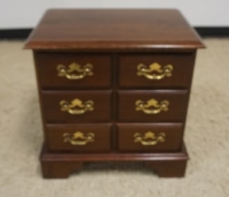 PENNSYLVANIA HOUSE STAND