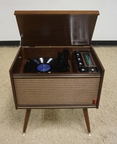 MID CENTURY MODERN APF CONSOLE STEREO
