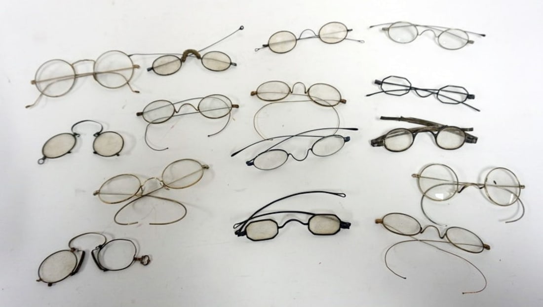 ASSORTMENT EARLY ANTIQUE EYE GLASSES (1 of 7)