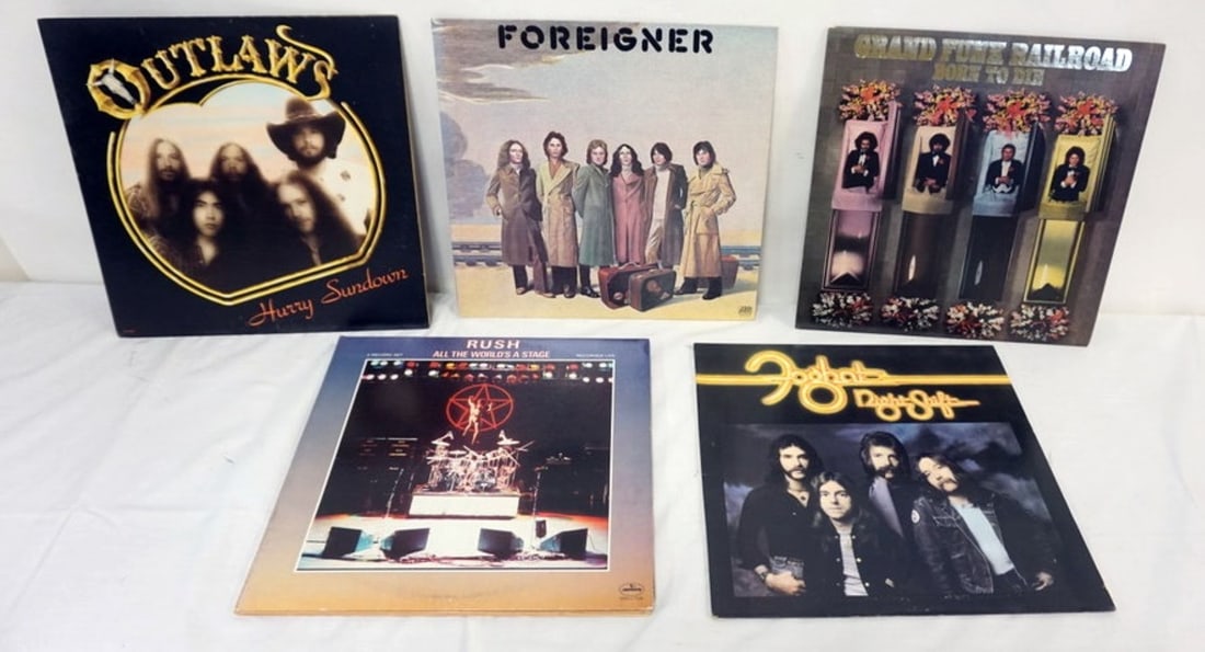 VINTAGE VINYL RECORD ALBUMS (1 of 3)