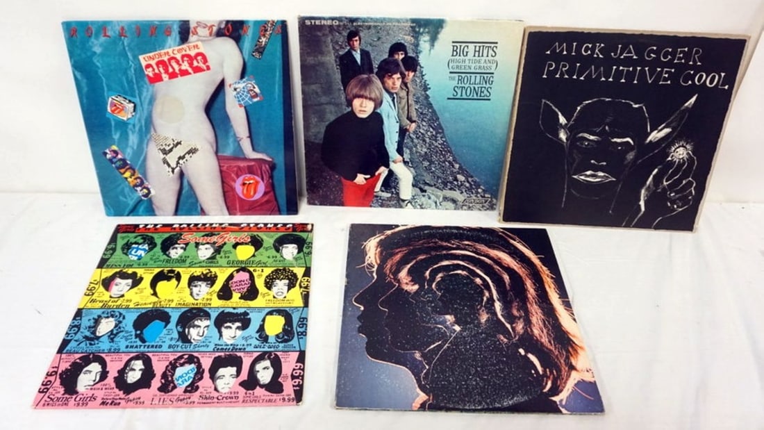 VINTAGE VINYL RECORD ALBUMS (1 of 2)
