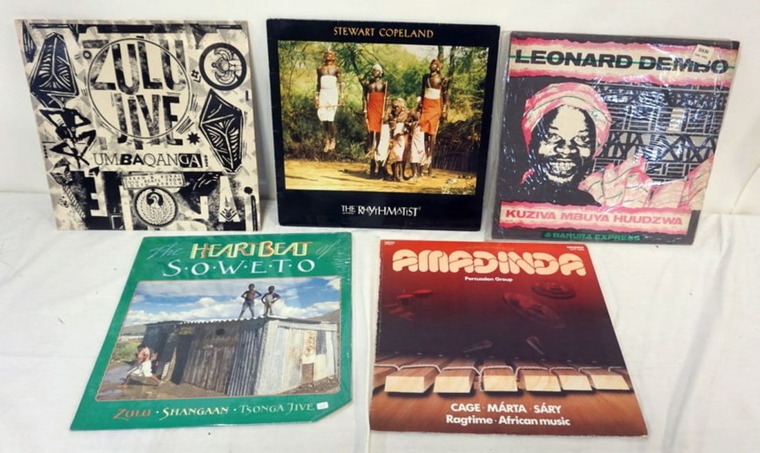 VINTAGE VINYL RECORD ALBUMS: VINTAGE VINYL RECORD INTERNATIONAL ALBUMS, ASSORTED LPS
