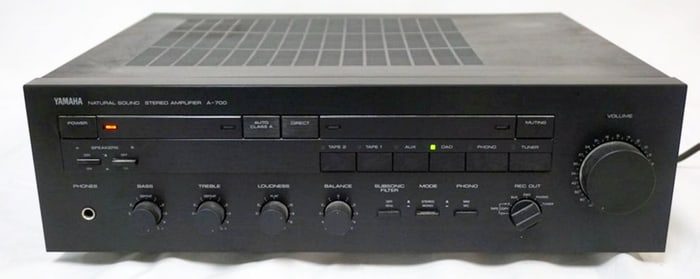 YAMAHA NATURAL SOUND STEREO AMPLIFIER