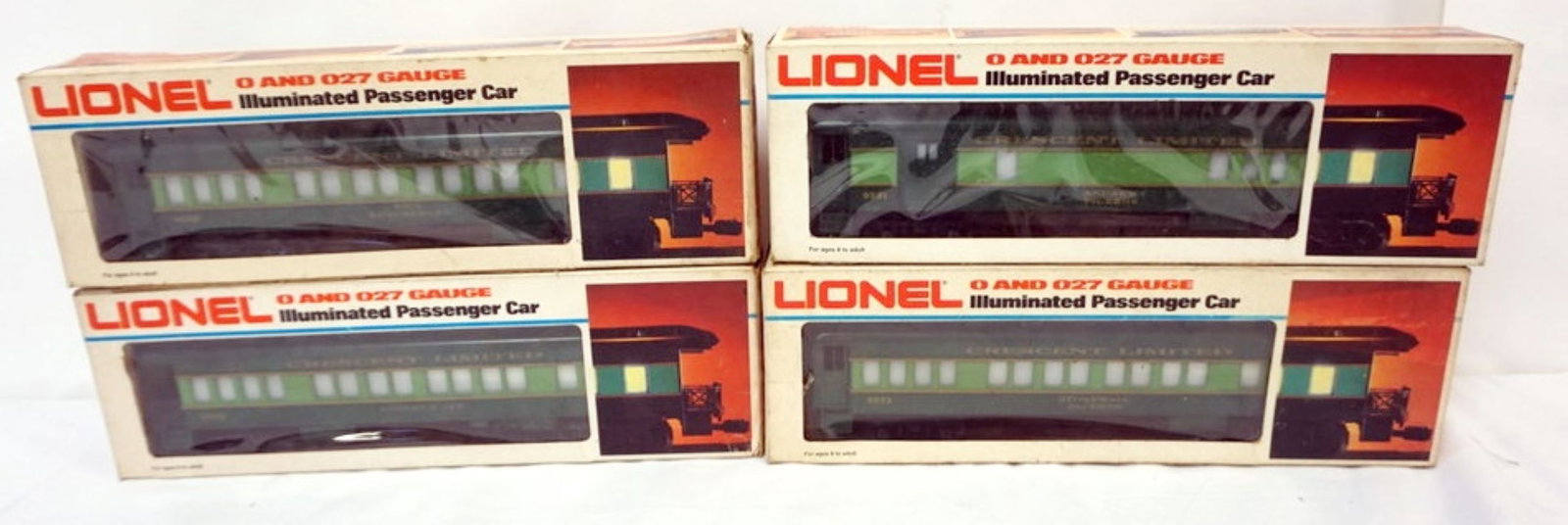 LIONEL TRAIN O GAUGE PASSENGER CARS: LIONEL TRAIN O GAUGE ILLUMINATED PASSENGER CARS IN BOXES