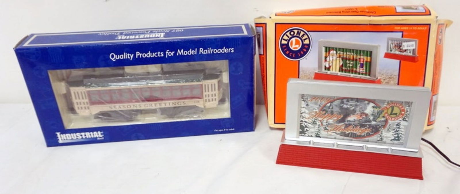 LIONEL TRAINS (1 of 4)