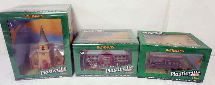PLASTICVILLE BACHMANN BUILDINGS