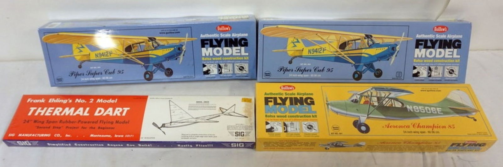VINTAGE MODEL AIRPLANES (1 of 3)
