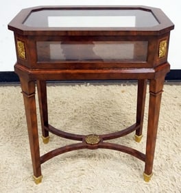 LIFT TOP CURIO DISPLAY STAND