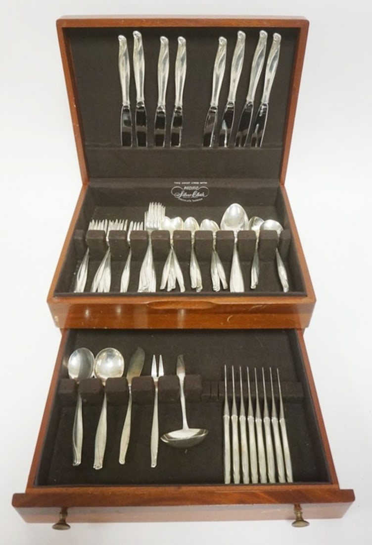 STERLING SILVER FLATWARE SET (1 of 6)