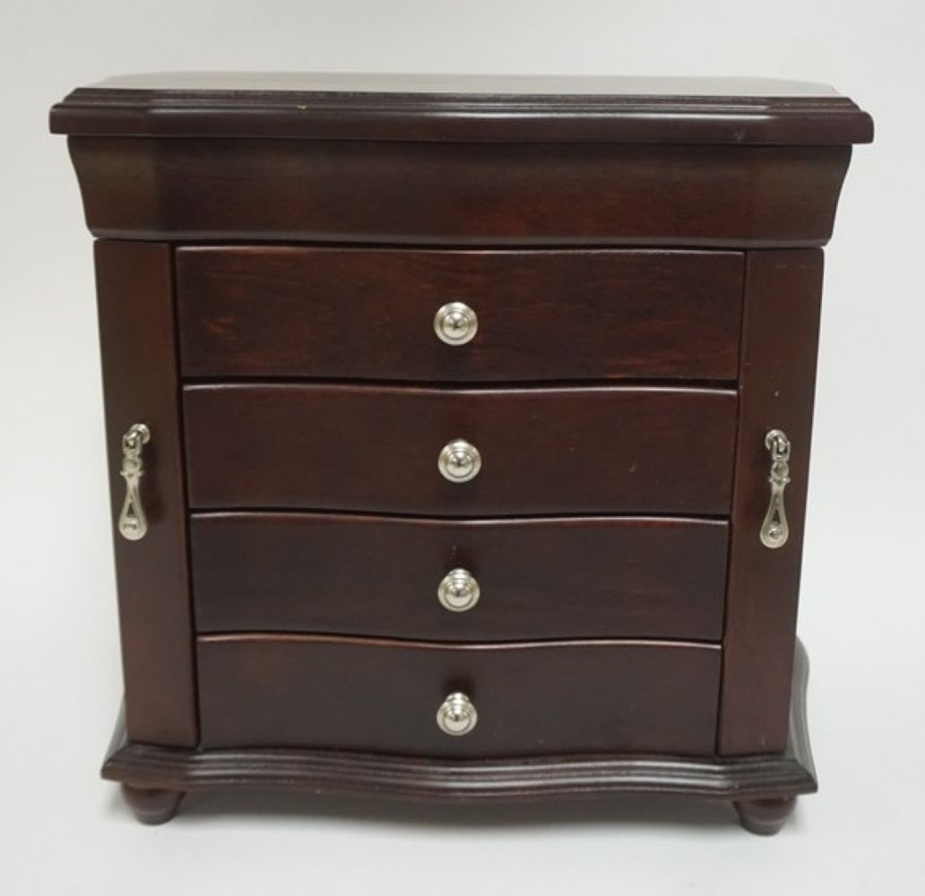 MAHOGANY JEWELRY BOX (1 of 3)