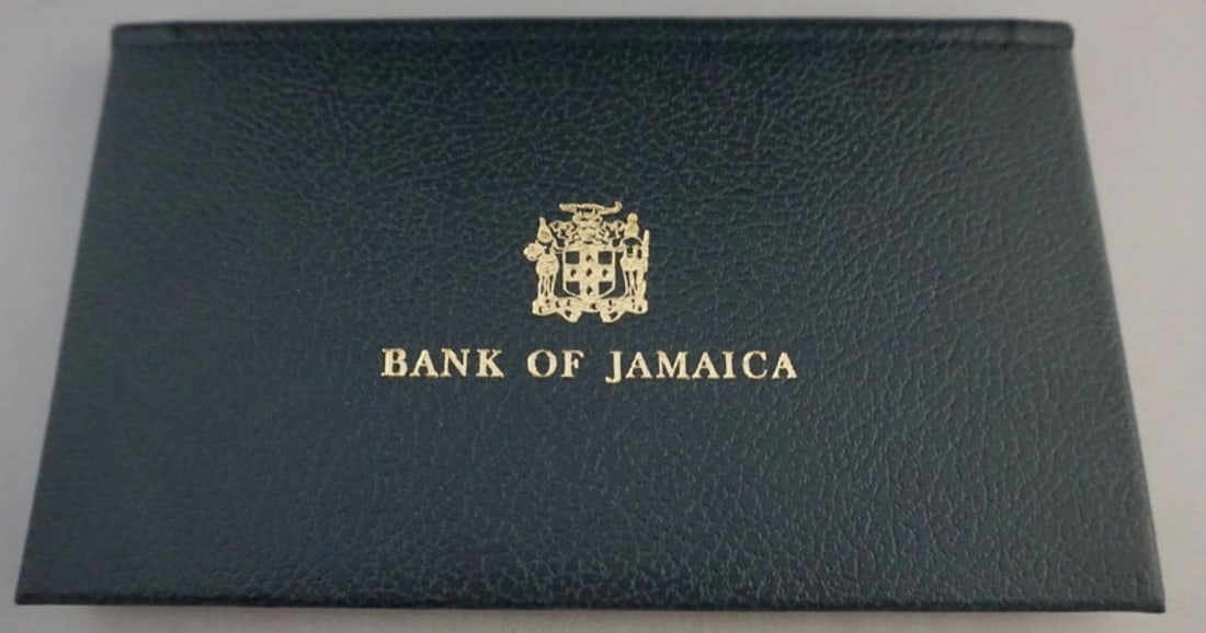 1977 BANK OF JAMAICA BANK NOTES (1 of 7)