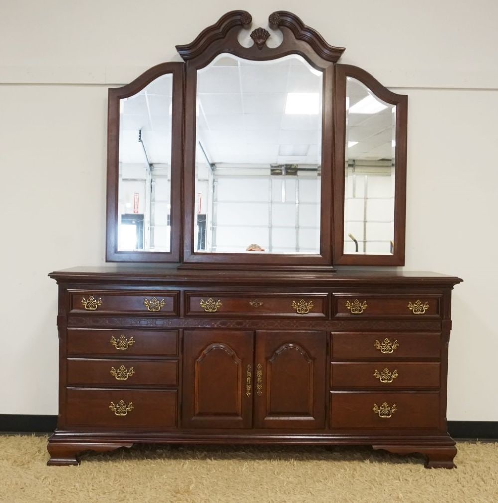 STANLEY *THE AMERICAN HERITAGE* LOW CHEST (1 of 6)