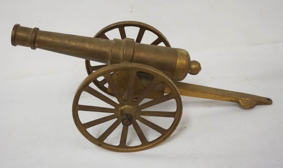BRASS MODEL CANON (1 of 3)
