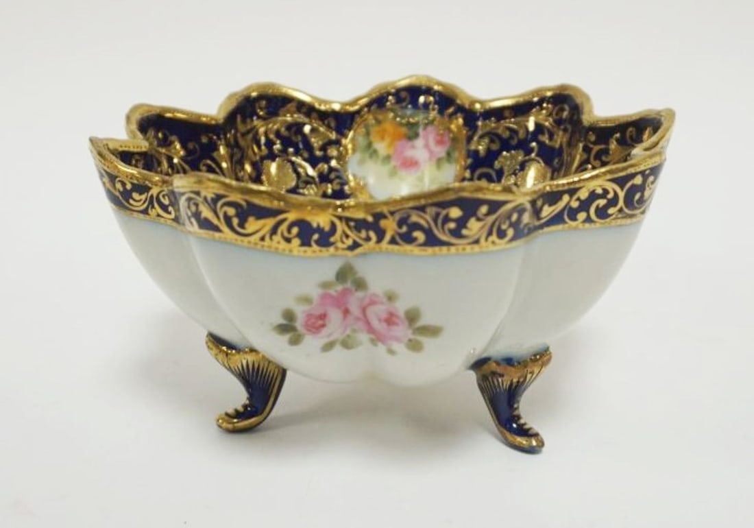 HAND PAINTED NIPPON SCALLOPED EDGE BOWL (1 of 4)