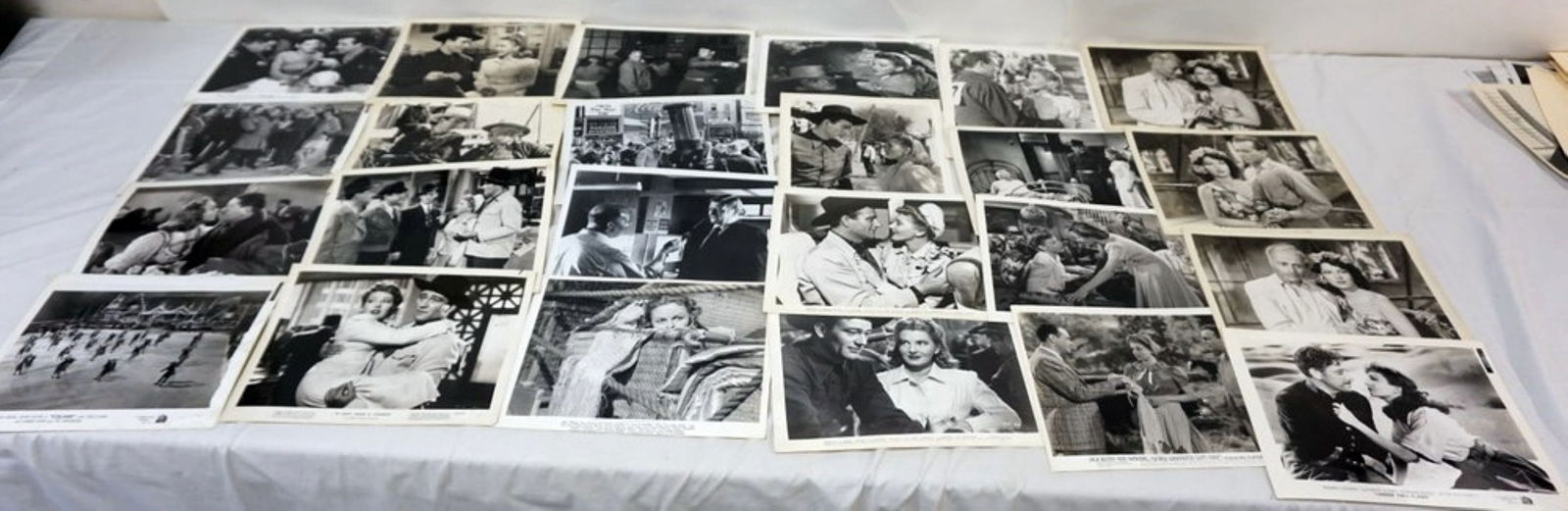 LARGE GROUP OF VINTAGE MOVIE STILLS (1 of 4)
